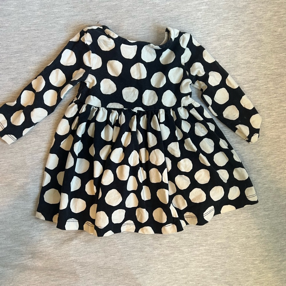 Bundle of 2 Hanna Andersson Skater Dresses. Size 12-18 months.